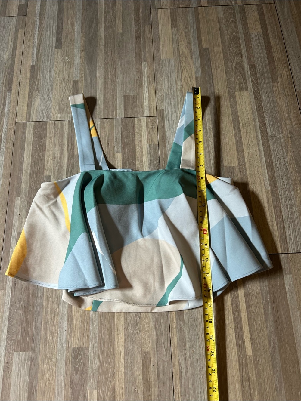 Love, Antonio Seascape Set High Rise Shorts Crop Top White/Blue Size 4 - Picture 7 of 16